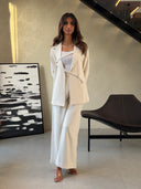 CREAMY SUIT SET